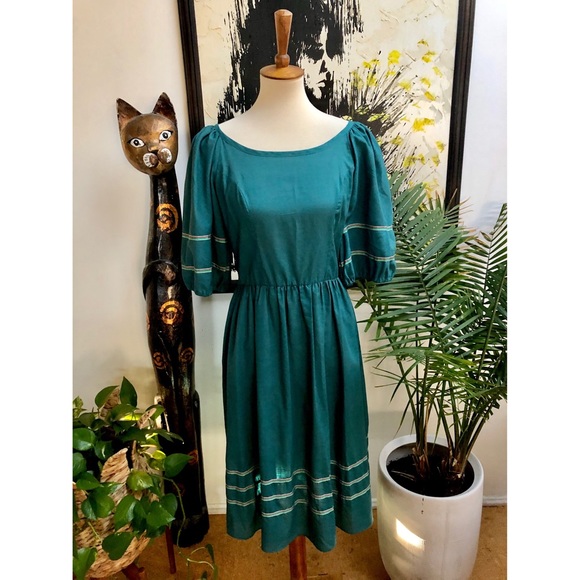SOLD - Gorgeous vintage peasant dress - Picture 3 of 11